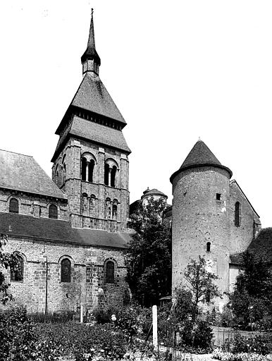 Façade sud : Clocher et transept