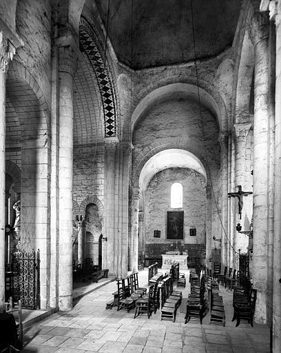 Vue intérieure du transept sud