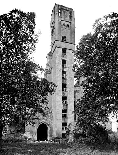 Donjon, côté est