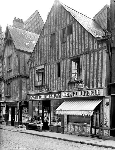 Façade sur rue