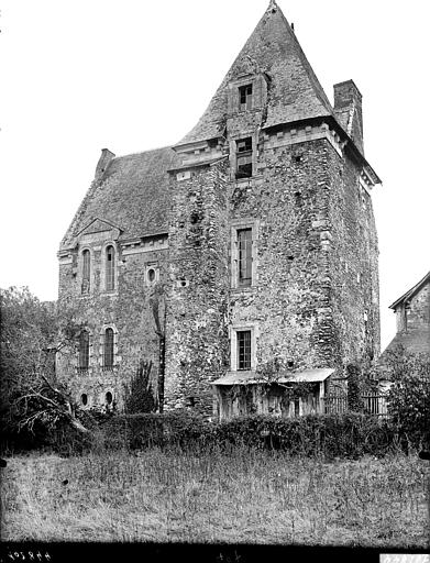 Tour Renaissance, côté sud-ouest