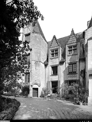 Façade est sur cour