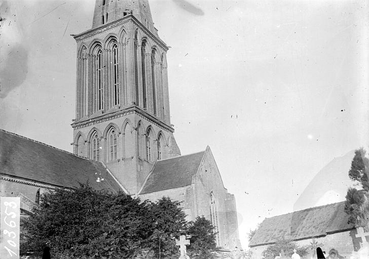 Tour lanterne, extérieur