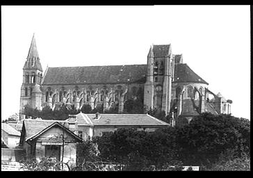 Eglise. Extérieur ensemble sud