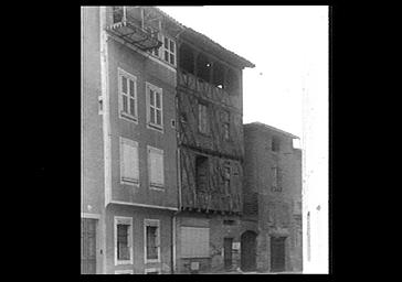 Façade en encorbellement