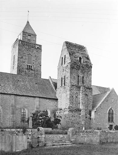 Eglise et ancien clocher