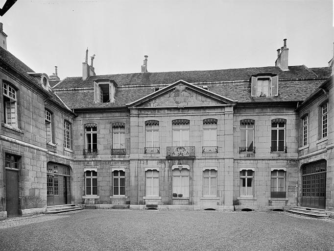 Cour intérieure