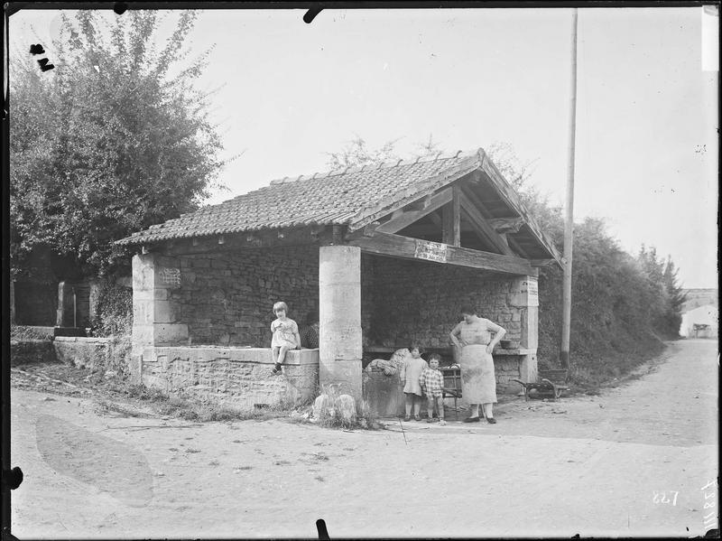 Fouille de Cluny, lavoir avec tambours, déambulatoire