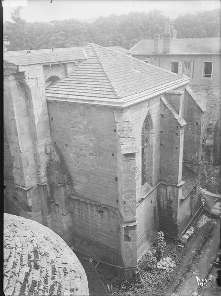 Fouille de Cluny, petit transept sud