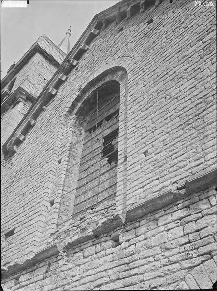 Fouille de Cluny, grand transept sud au dessus de la toiture du  monastère