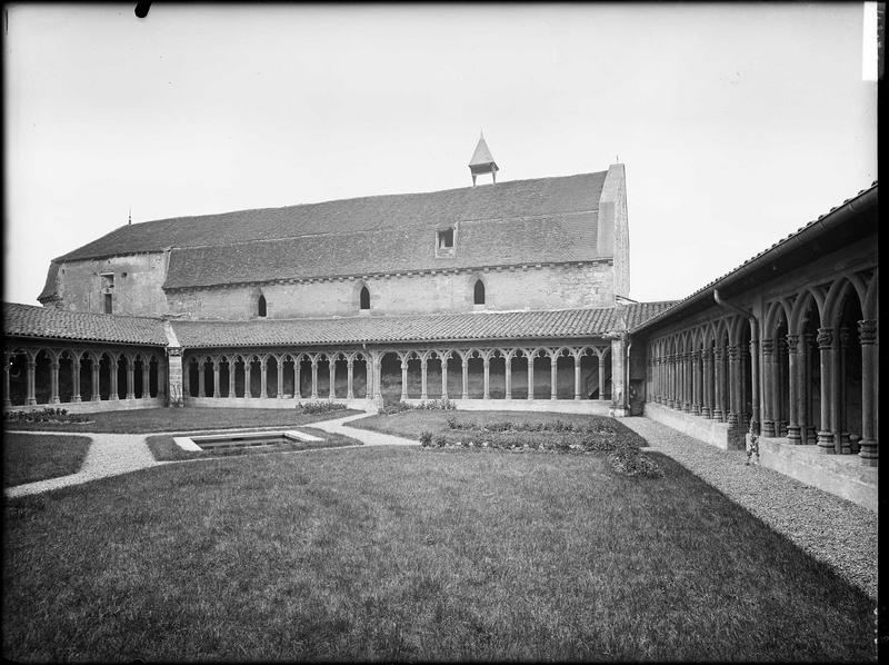 Ensemble du cloître