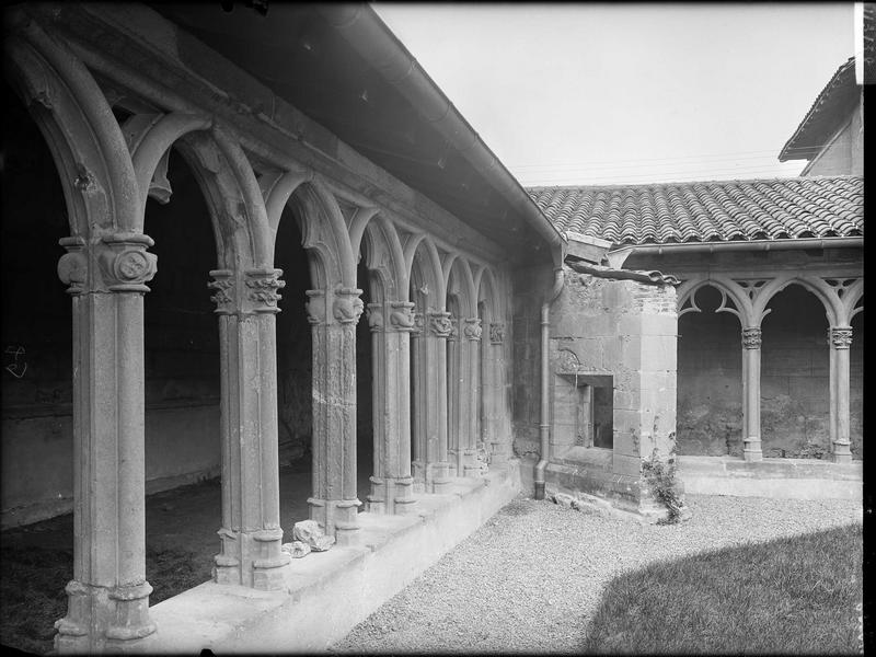 Galerie nord du cloître, détail