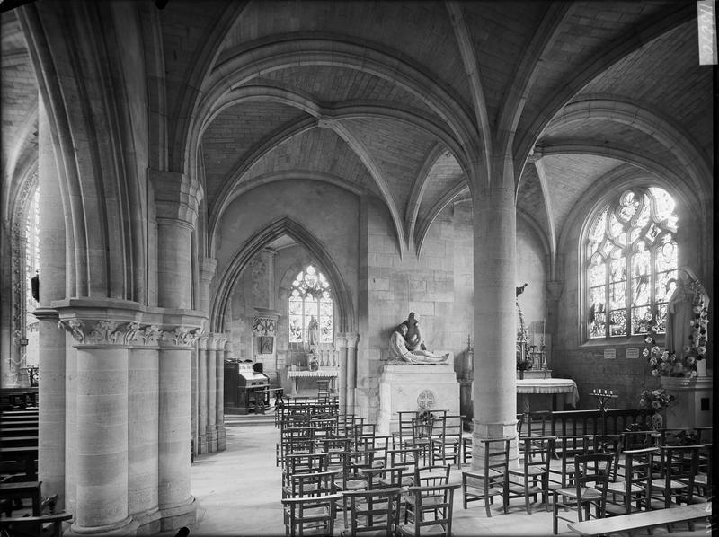 Intérieur de la chapelle latérale sud