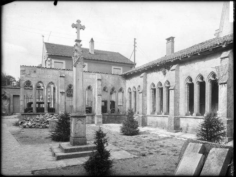 Cloître