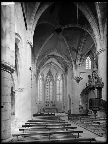 Intérieur du choeur