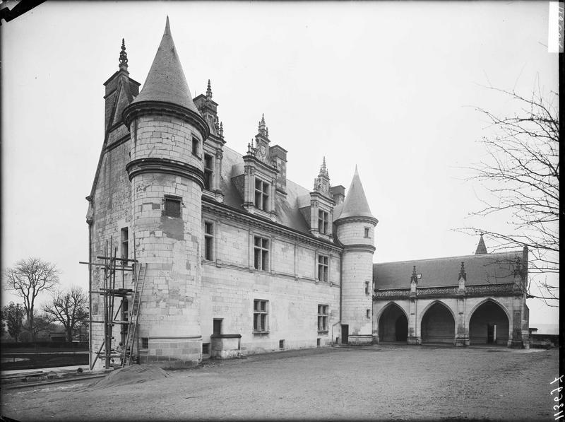 Façade sur la cour