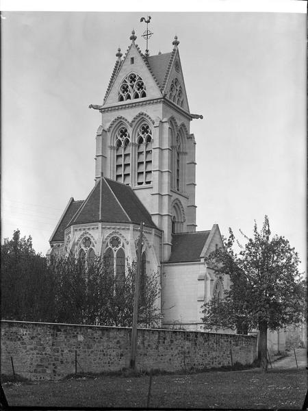 Abside et clocher, côté nord-est