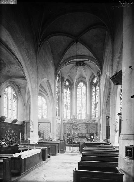 Intérieur du choeur