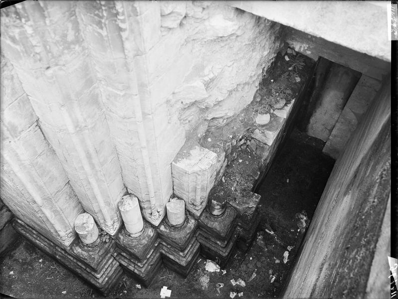 Fouille de Cluny, restes de l'entrée