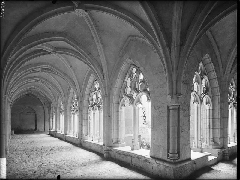 Galerie sud du cloître