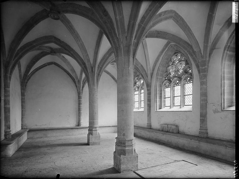 Cloître, salle capitulaire