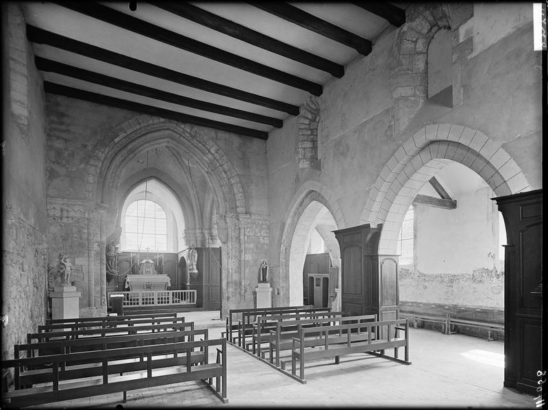 Intérieur de la nef et du choeur