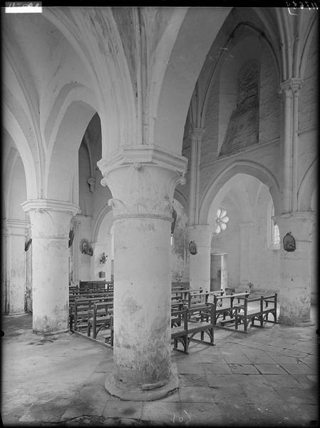 Intérieur de la nef, partie