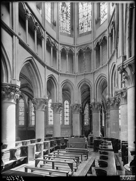 Intérieur du choeur