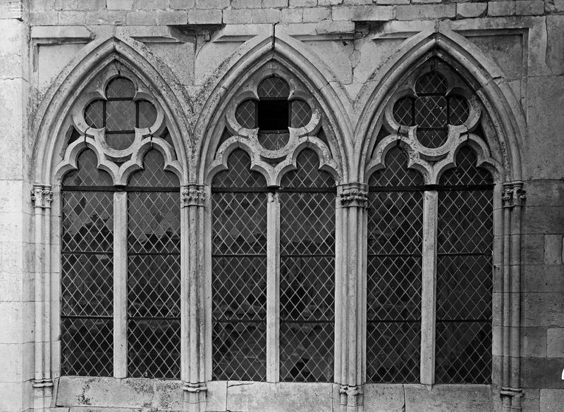 Façade de la chapelle, détail