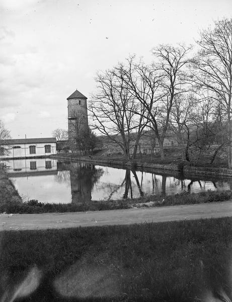 Fouille de Cluny, tour ronde