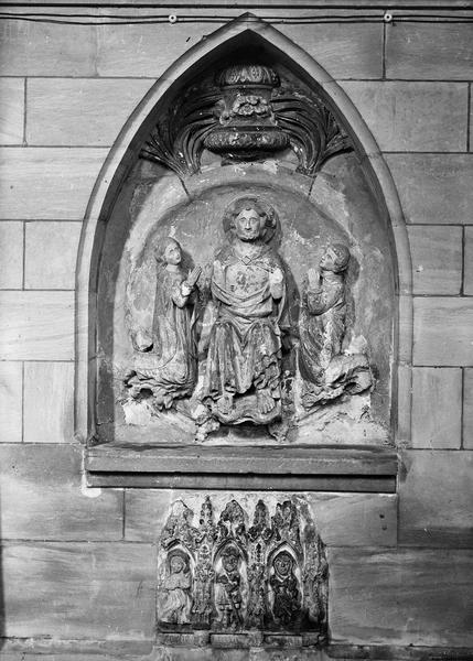 Christ juge entre la Vierge et saint Jean, bas-relief - © Ministère de la Culture (France), Médiathèque du patrimoine et de la photographie, diffusion RMN-GP
