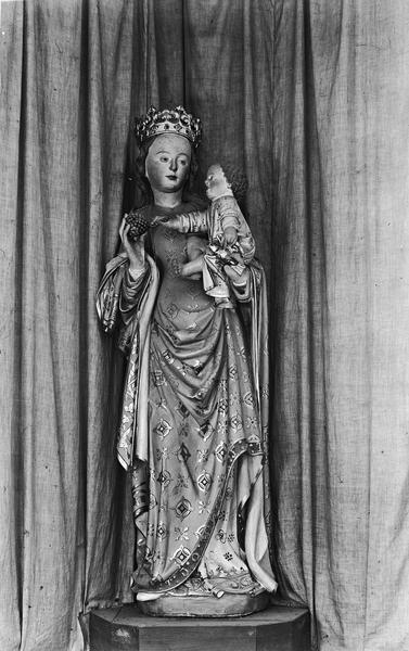 Statue : Vierge à l'Enfant