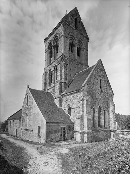 Clocher et ensemble sud-est