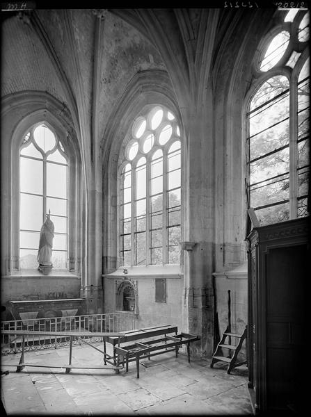 Intérieur du chevet, angle sud-est