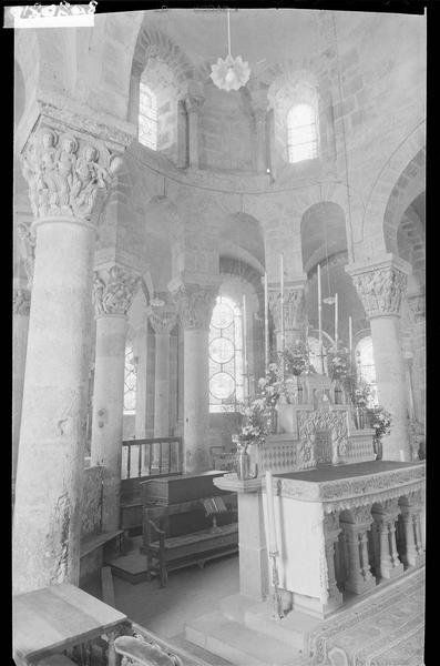 Intérieur du choeur, vu du transept sud