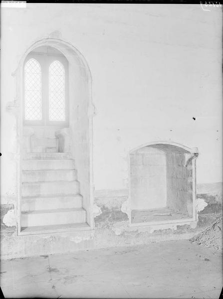 Fenêtre de la chambre du Trésor-Haut