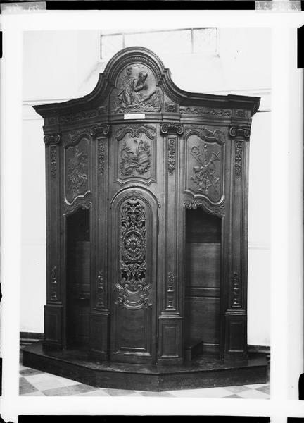 Confessionnal - © Ministère de la Culture (France), Médiathèque du patrimoine et de la photographie, diffusion RMN-GP