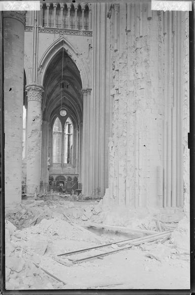 Pilier du transept