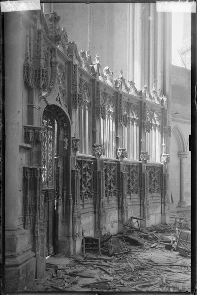 Clôture de la chapelle dans le déambulatoire