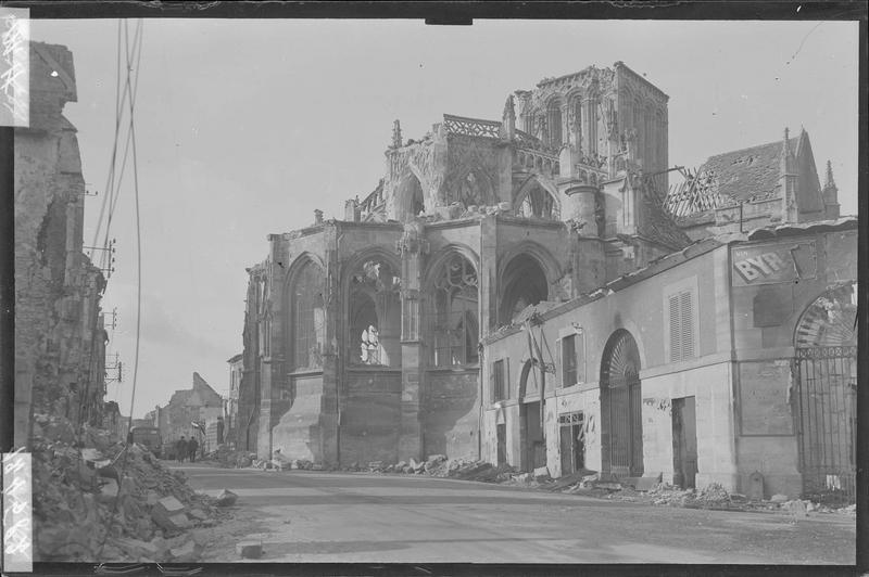 Abside après le bombardement de 1944