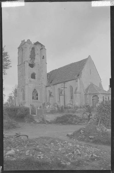 Façades est et nord après le bombardement de 1944