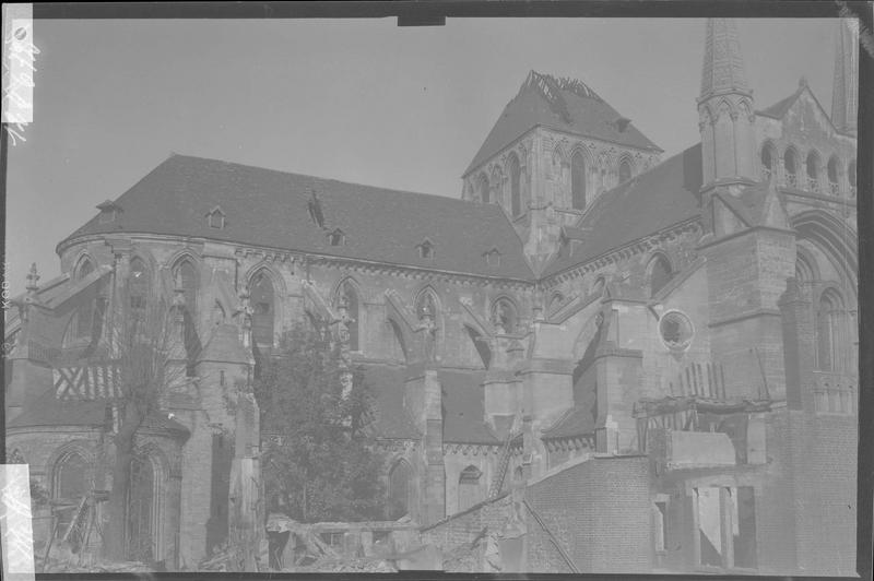 Façade sud après le bombardement de 1944