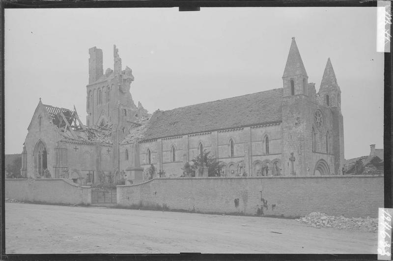 Façade sud après le bombardement de 1944