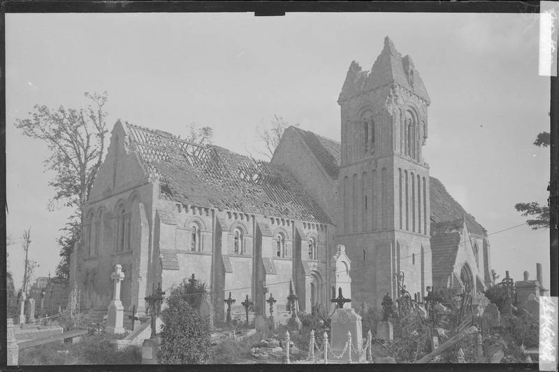 Façade sud-est après le bombardement de 1944