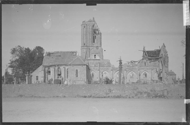 Côté sud après le bombardement de 1944