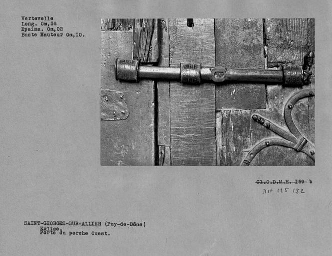 Serrurerie de la porte à pentures du porche, vertevelle