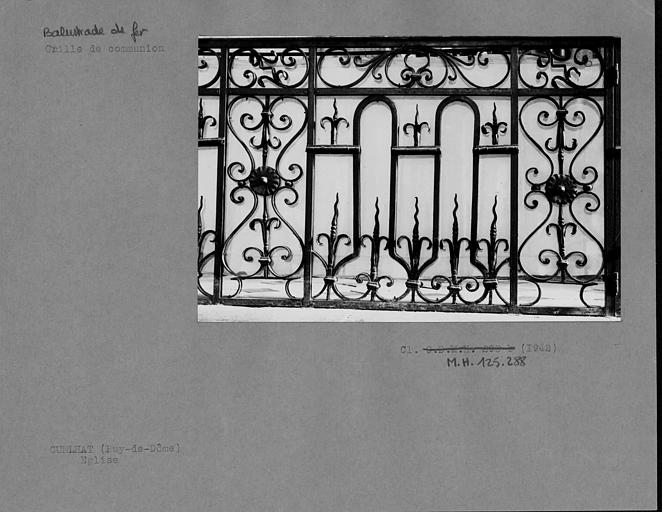 Grille de communion en fer forgé