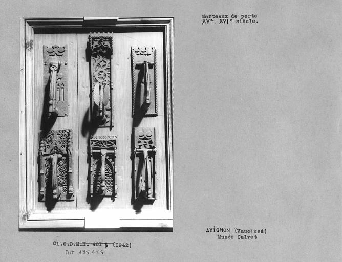 Marteaux de porte gothiques