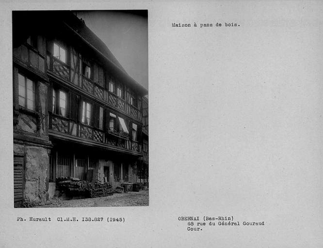 Façade est à pans de bois du deuxième corps de bâtiment