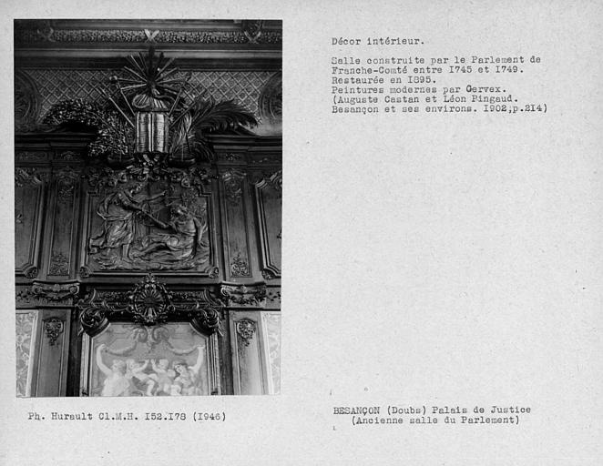 Décor de la Chambre des Audiences Solennelles restaurée en 1895, détail des boiseries